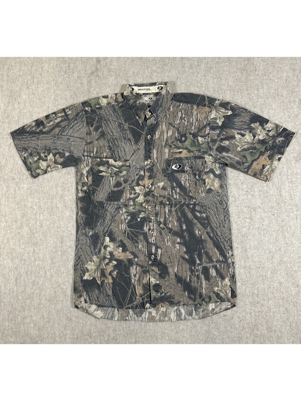 VINTAGE Mossy Oak Shirt Large? Green Camo Outdoors Hunting Short Sleeve